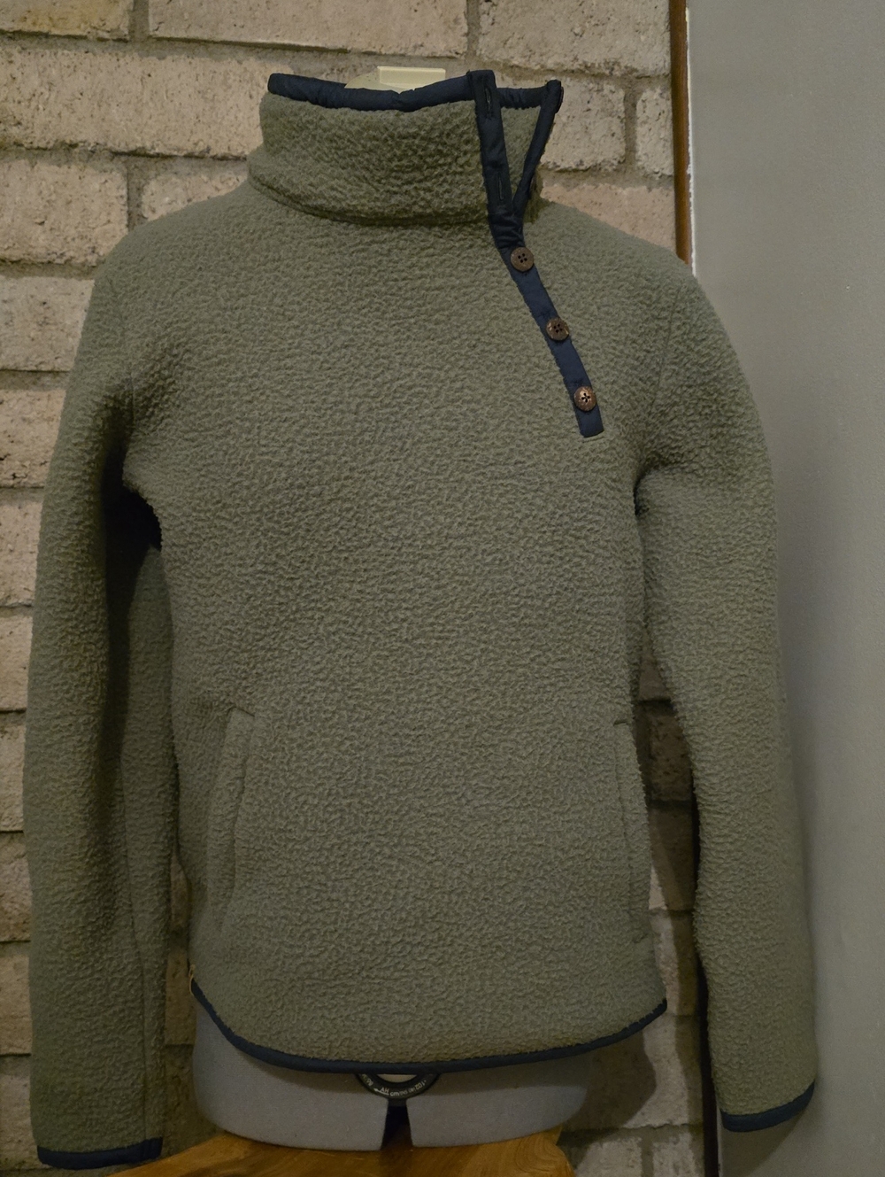 10tree Olive Green Pullover Sweater